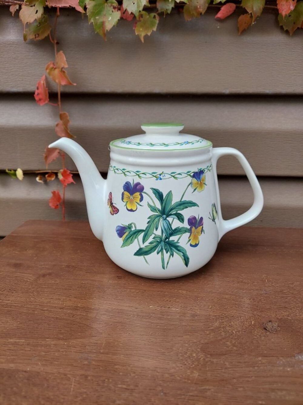 Studio Nova Garden Bloom 5 Cup Teapot